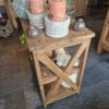 brede tafel met kruis